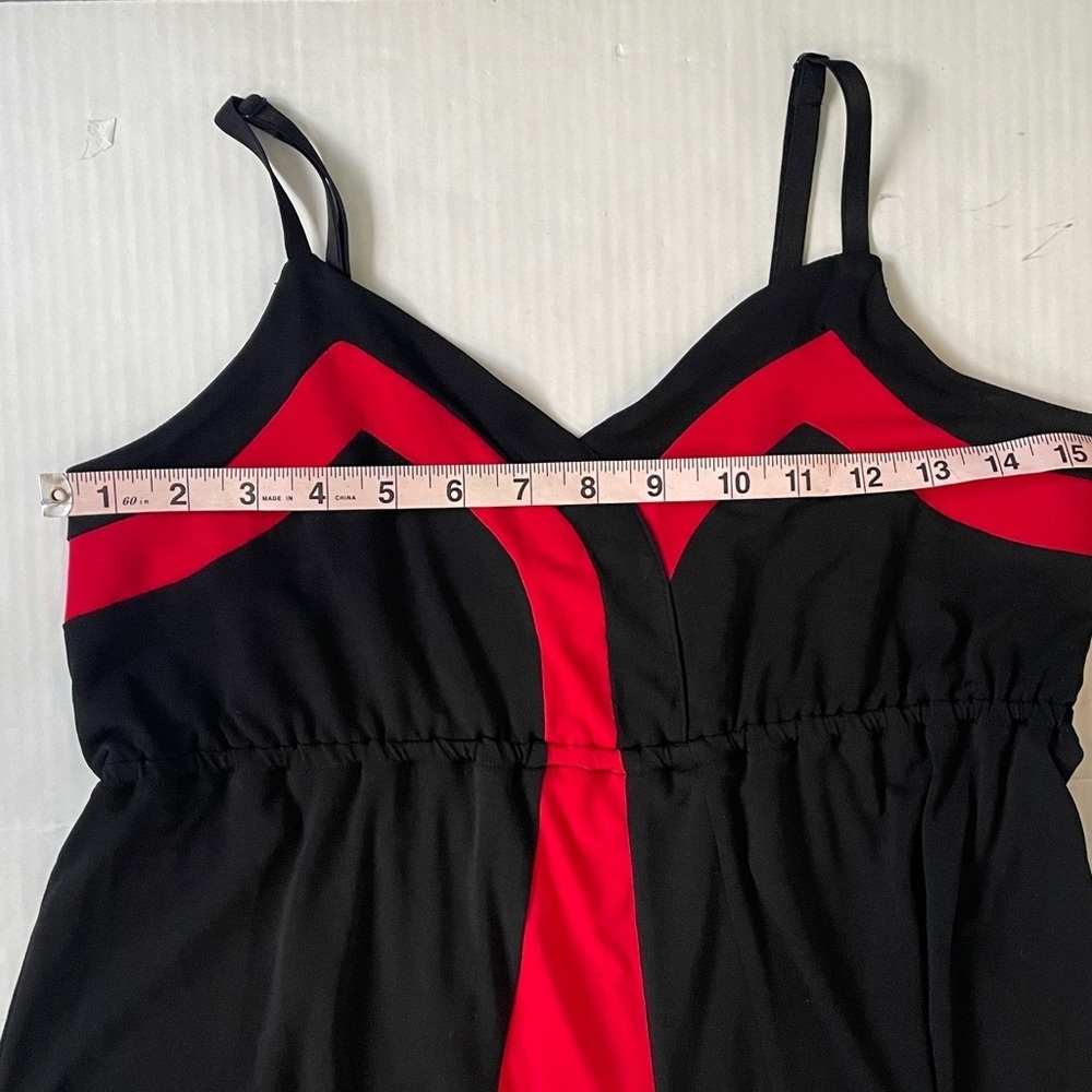 Elegant Black and Red Sleeveless Maxi Dress Medium With Red Shrug - Picture 12 of 16